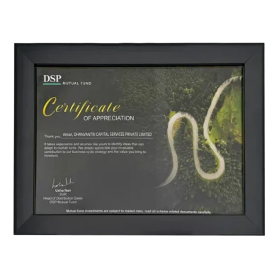 Dhanvantri Capital Services Pvt Ltd received an award from DSP Mutual Fund AMC for outstanding performance in success of DSP Business Cycle Fund NFO