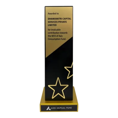 Dhanvantri Capital Services Pvt Ltd received an award from Axis Mutual Fund AMC for success performance in financial of Axis Consumption Fund NFO
